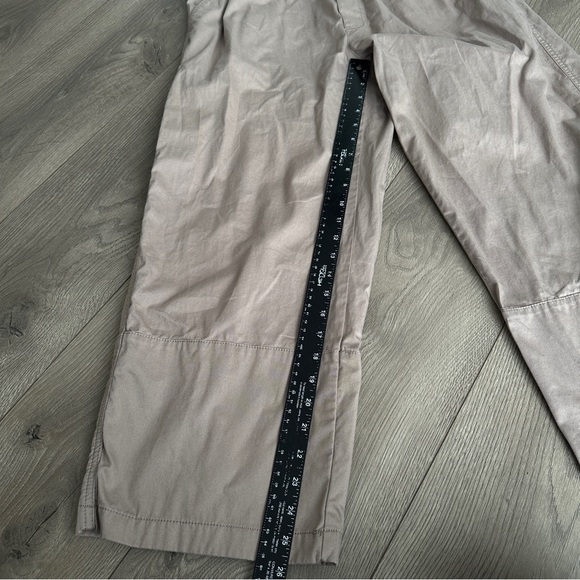 PACT Women's Daily Twill Crop Pant light Brown size Large - Picture 10 of 11